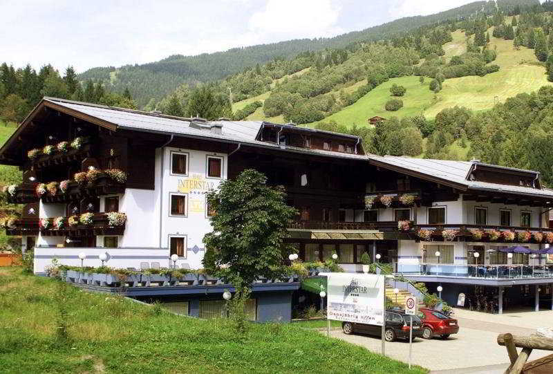 Hotel Interstar Saalbach-Hinterglemm Exterior photo