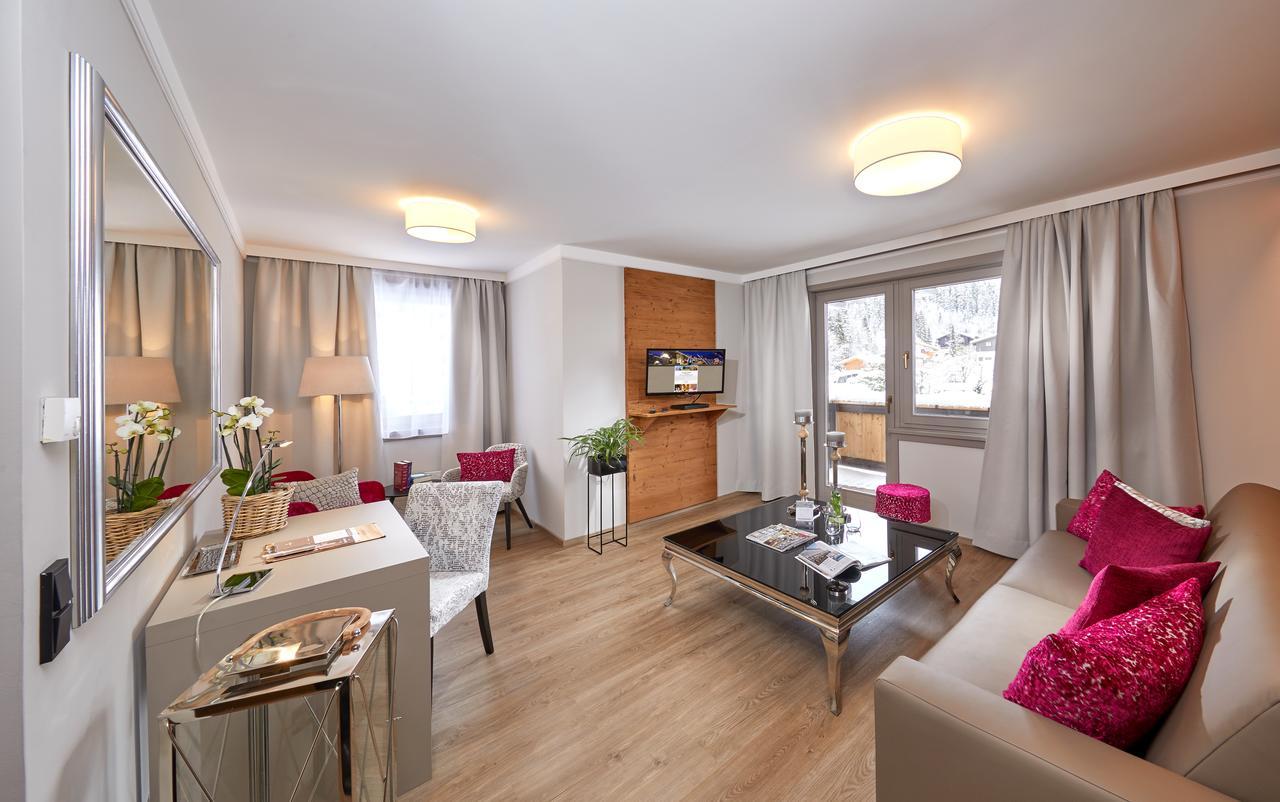 Hotel Interstar Saalbach-Hinterglemm Exterior photo
